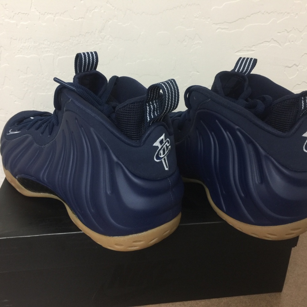 NIKE AIR FOAMPOSITE ONE MIDNIGHT NAVY GUM LIGHT - Picture 7 of 8